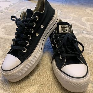 Black platform low top Converse